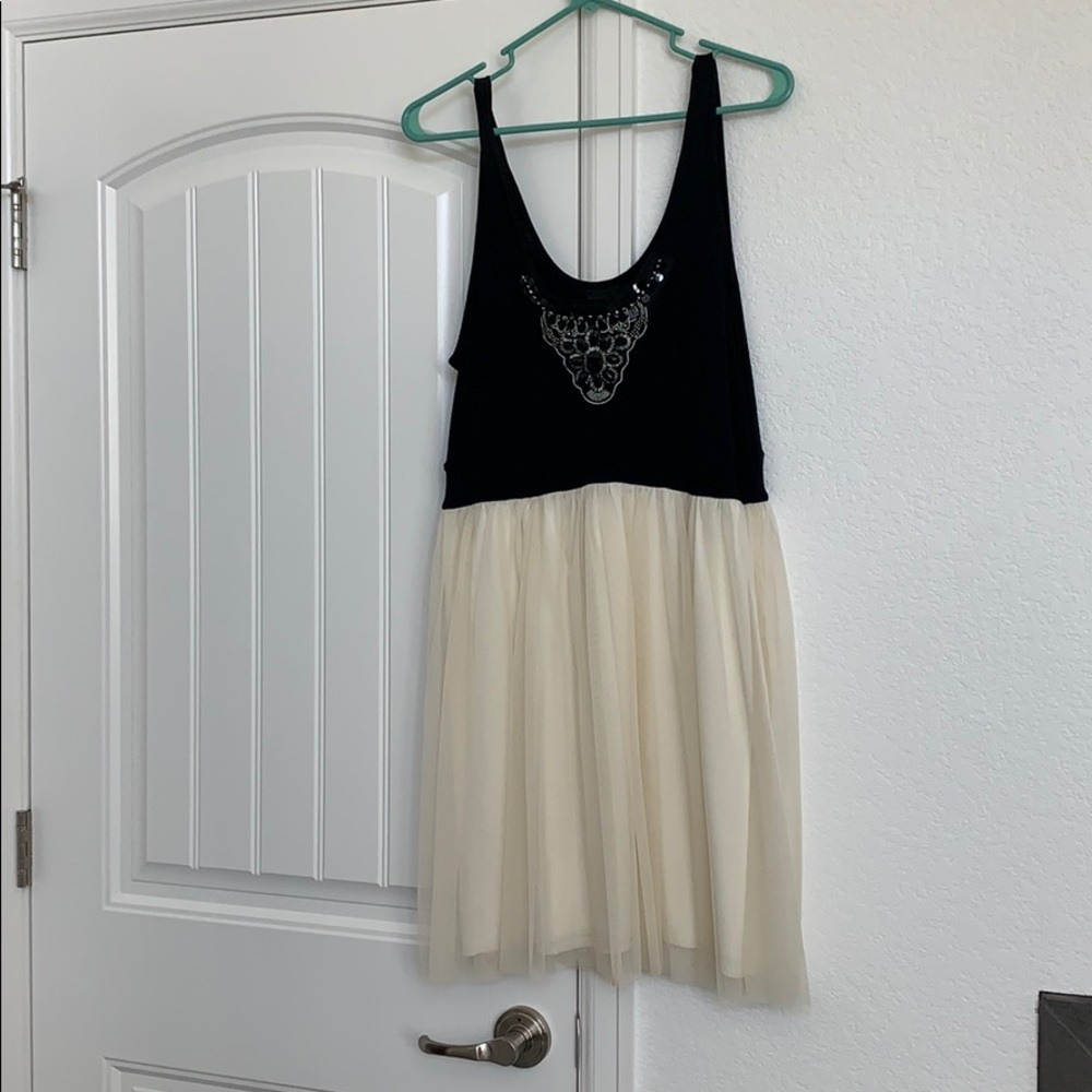 Beautiful Cream & Black dress